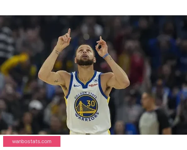 勇士下赛季或换帅库里盼科尔续约助教已默认为中心调整